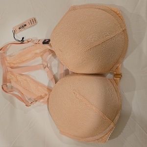 NWT Victoria's Secret pale pink very sexy push up racerback bra